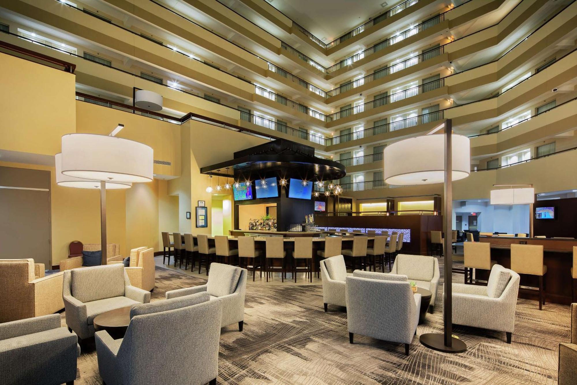 Embassy Suites By Hilton Detroit Troy Auburn Hills Eksteriør billede