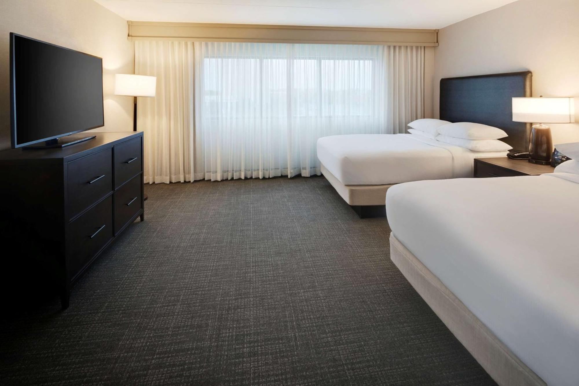 Embassy Suites By Hilton Detroit Troy Auburn Hills Eksteriør billede
