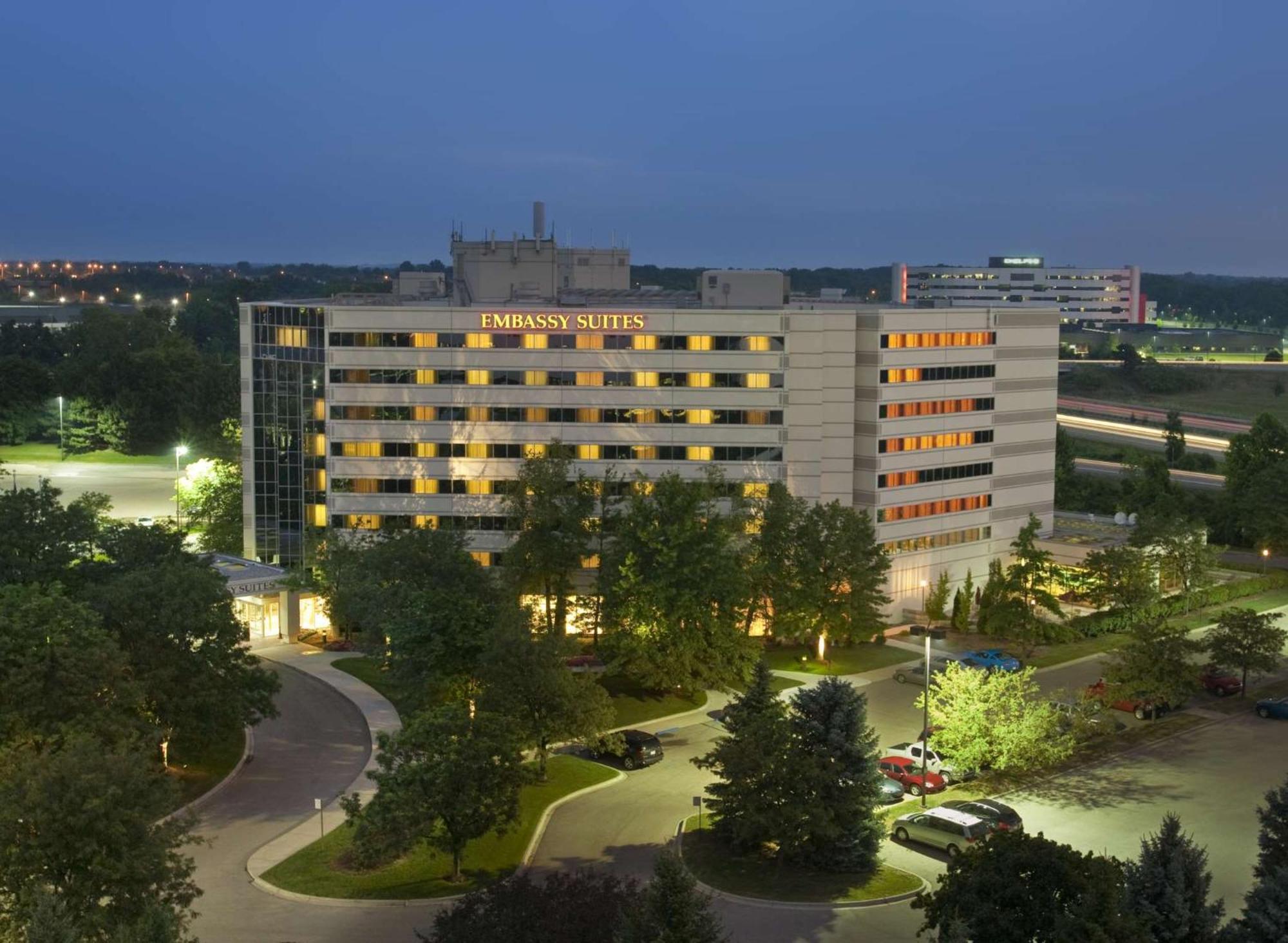 Embassy Suites By Hilton Detroit Troy Auburn Hills Eksteriør billede